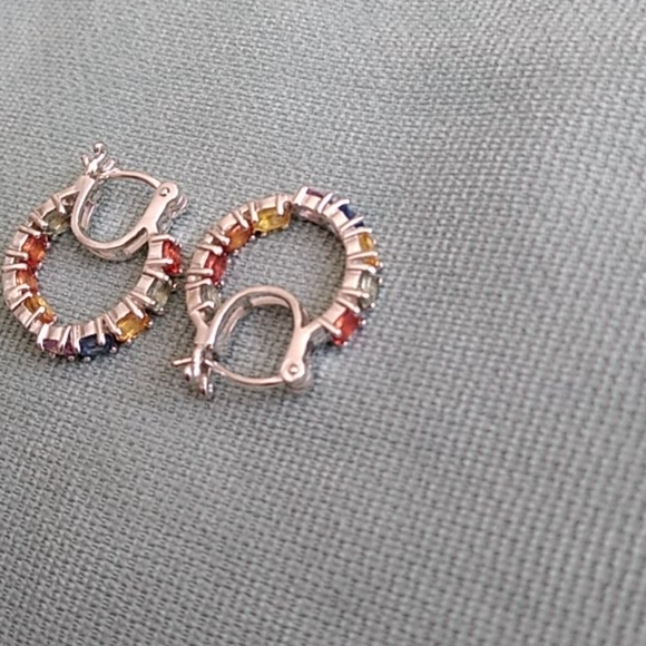 PREMIUM MULTI SAPPHIRE INSIDE OUT HOOP EARRINGS - Picture 5 of 6